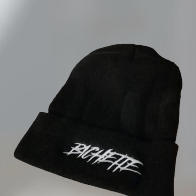 Bonnet brodé sur mesure
