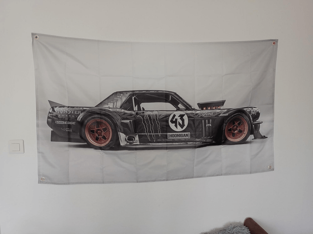 Drapeau Ken Block racing